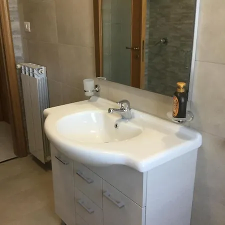 Maria's Bed and breakfast 3*